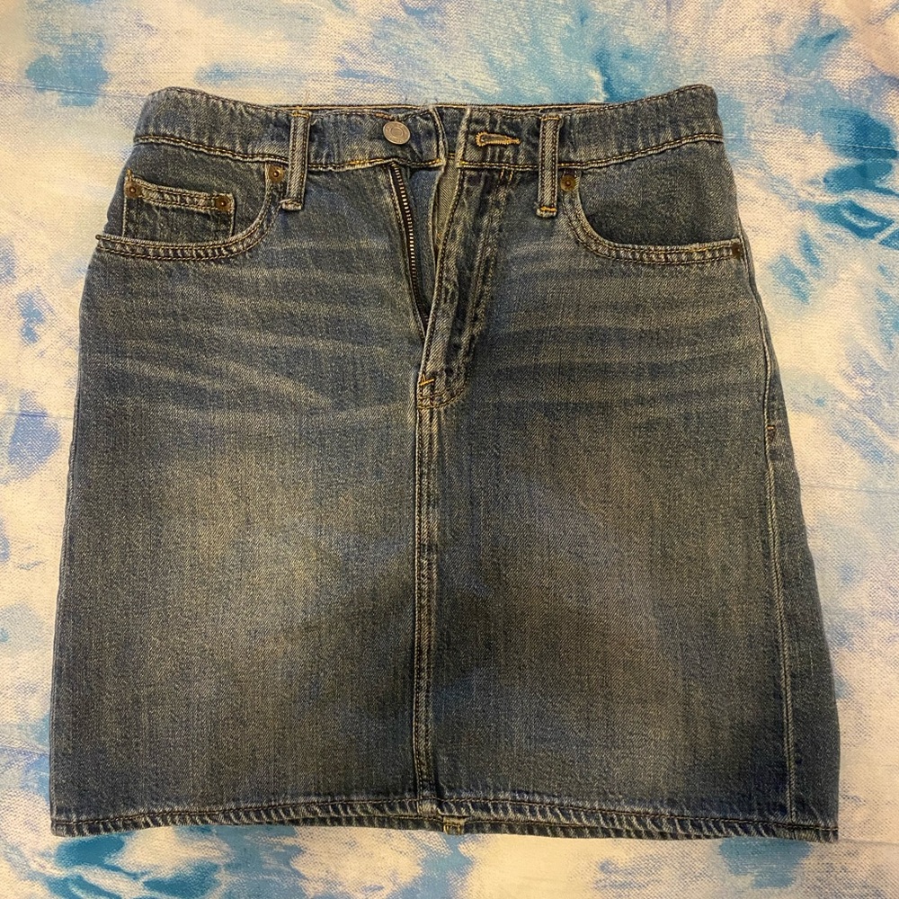 GAP Denim skirt